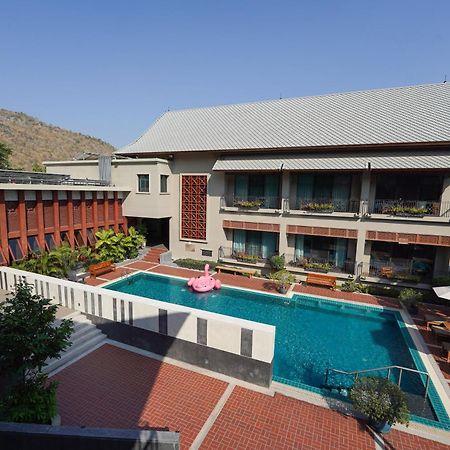 Plakan Resort Kanchanaburi Buitenkant foto