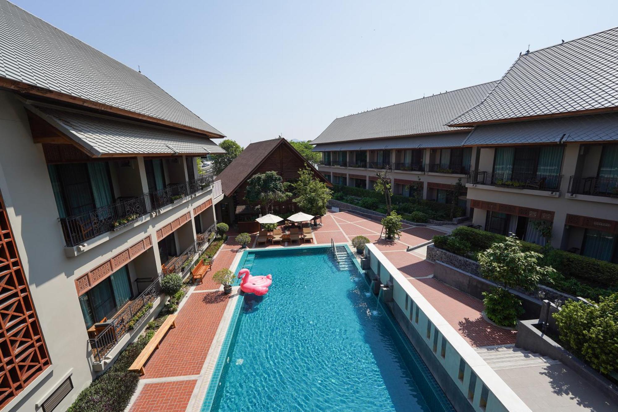 Plakan Resort Kanchanaburi Buitenkant foto