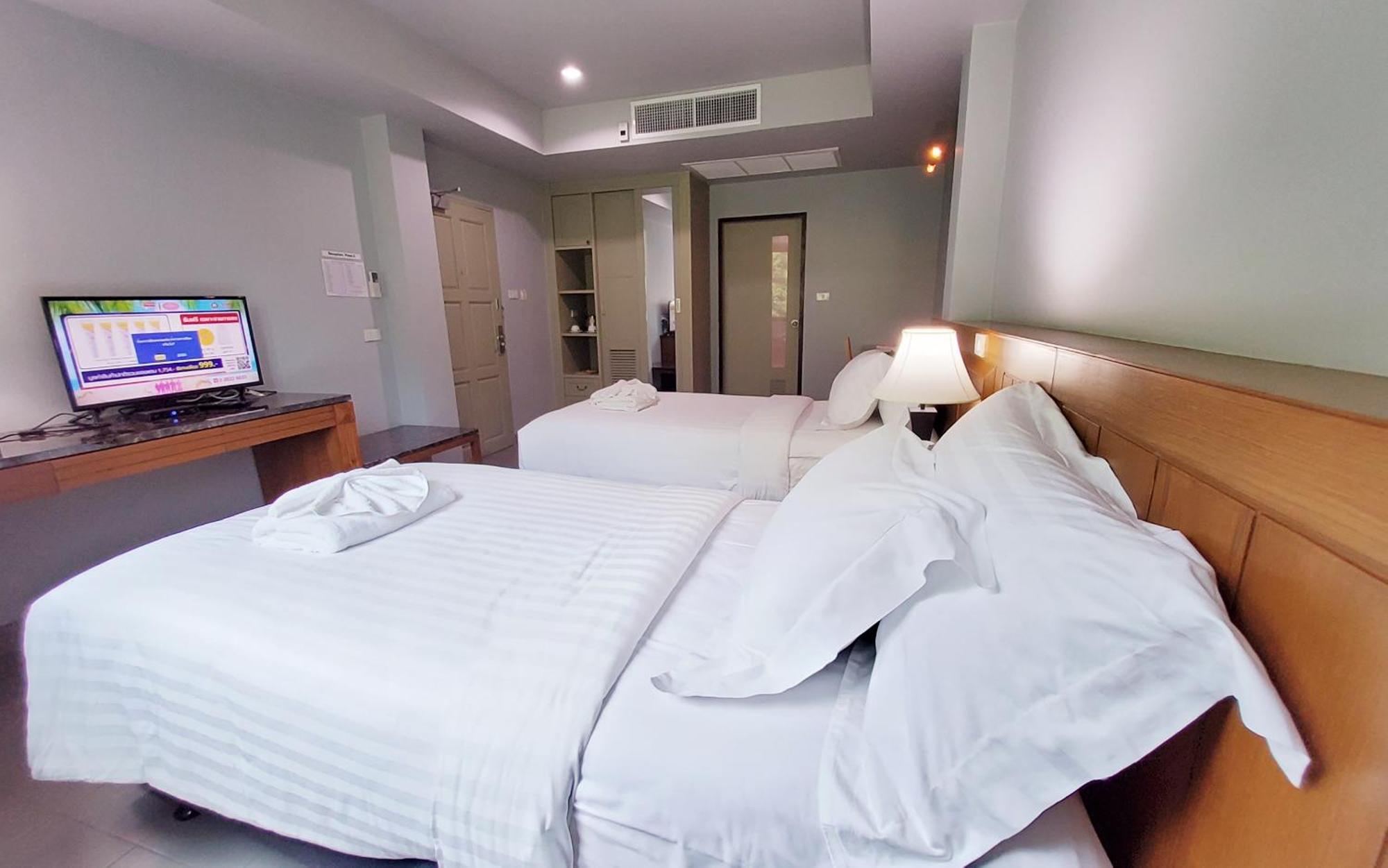 Plakan Resort Kanchanaburi Buitenkant foto